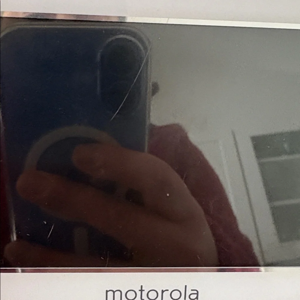 Motorola White Video Baby Monitor - Picture 5 of 5